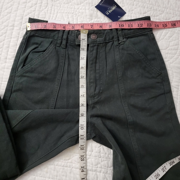 Forever 21 Womens Hunter Green High Waisted Crop Jeans Size Small - Picture 7 of 17
